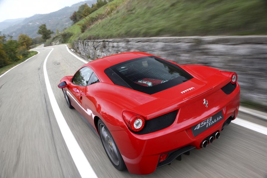  Ferrari 458 Italia 2009 года  (фото 95 из 162)